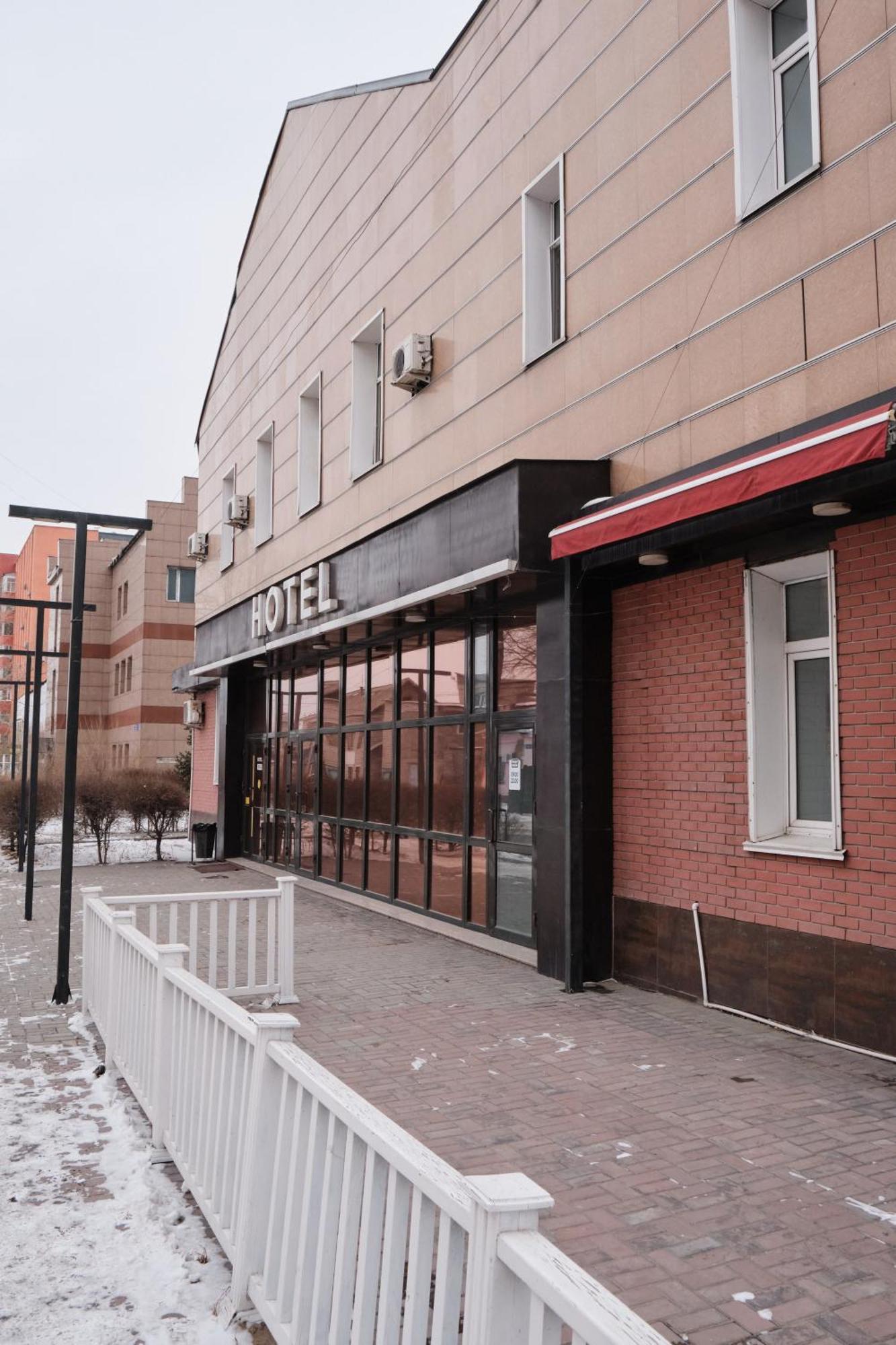 Hotel Europa Semey Bagian luar foto