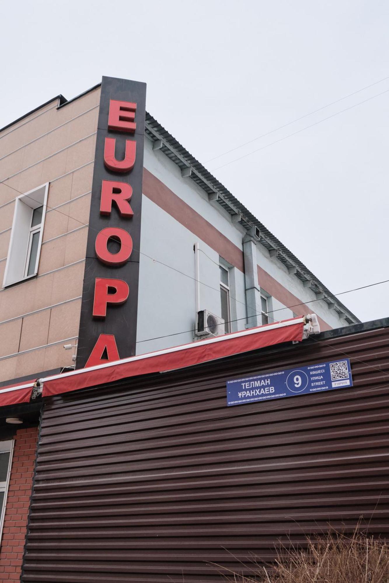 Hotel Europa Semey Bagian luar foto